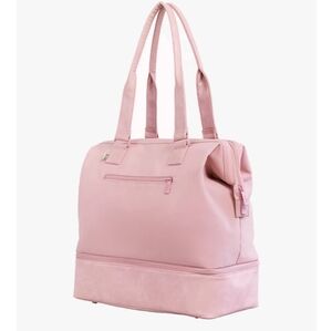 BNWT Beis Mini Weekender in Atlas Pink